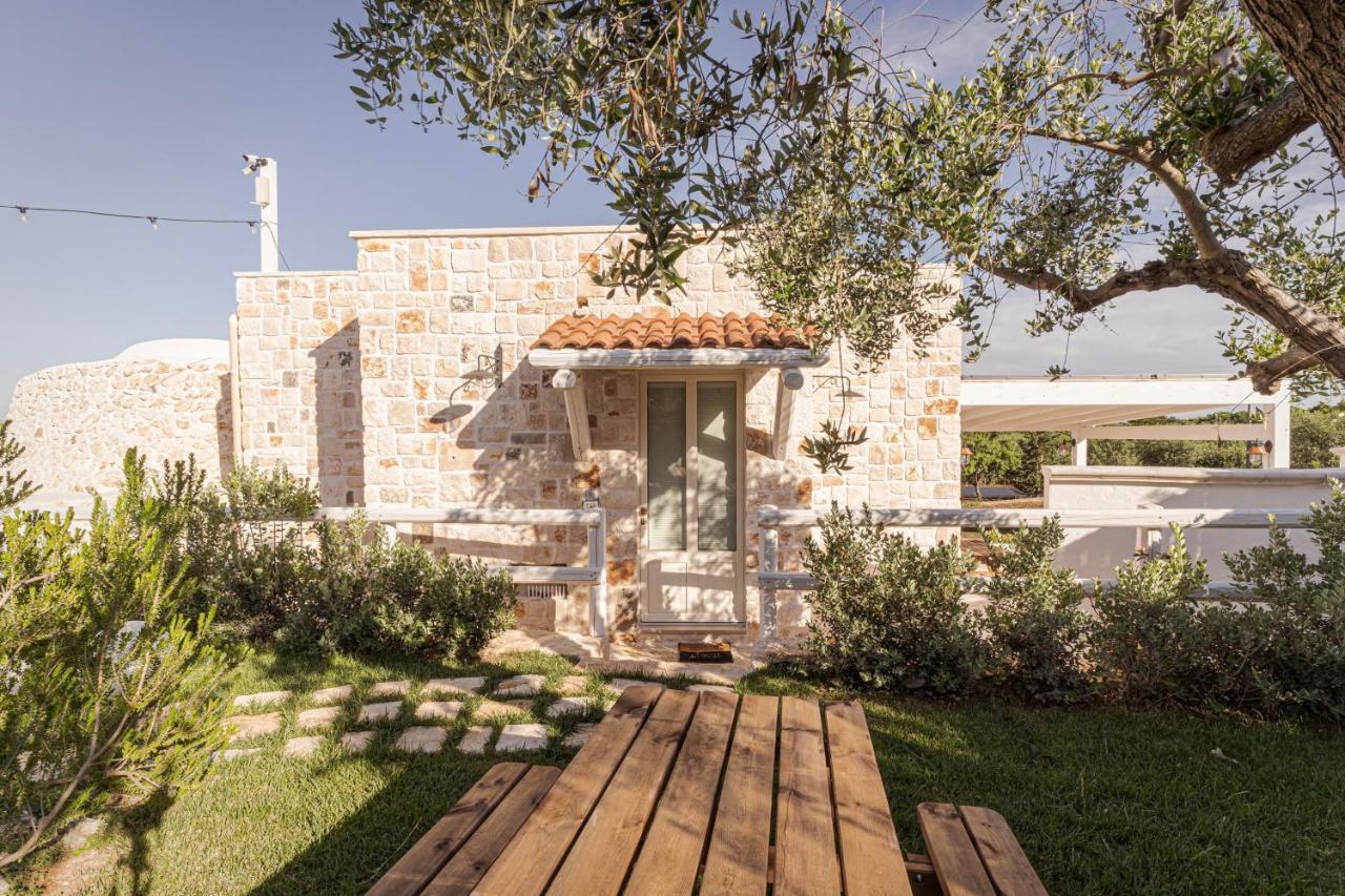 Relais Il Trullo Della Rupe Hotel Ostuni Exterior photo