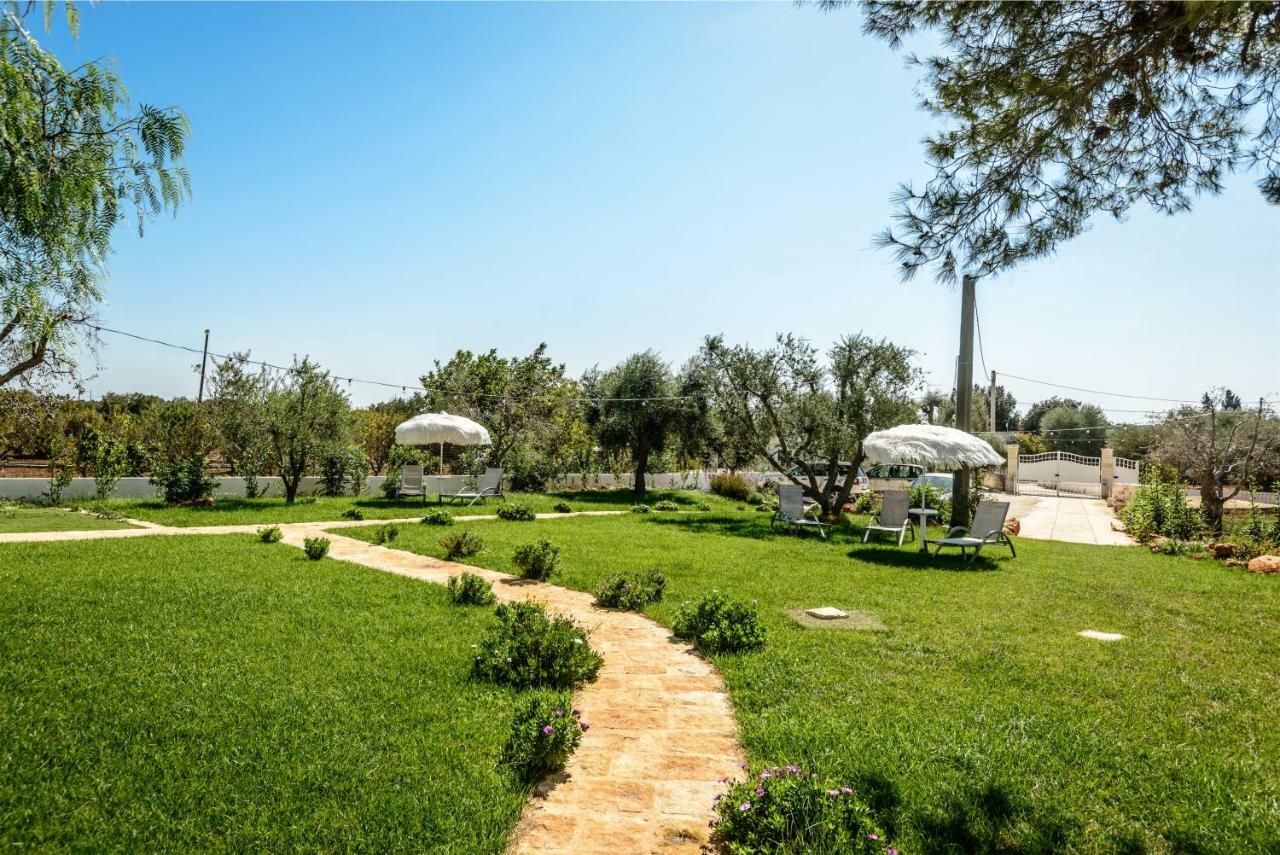 Relais Il Trullo Della Rupe Hotel Ostuni Exterior photo